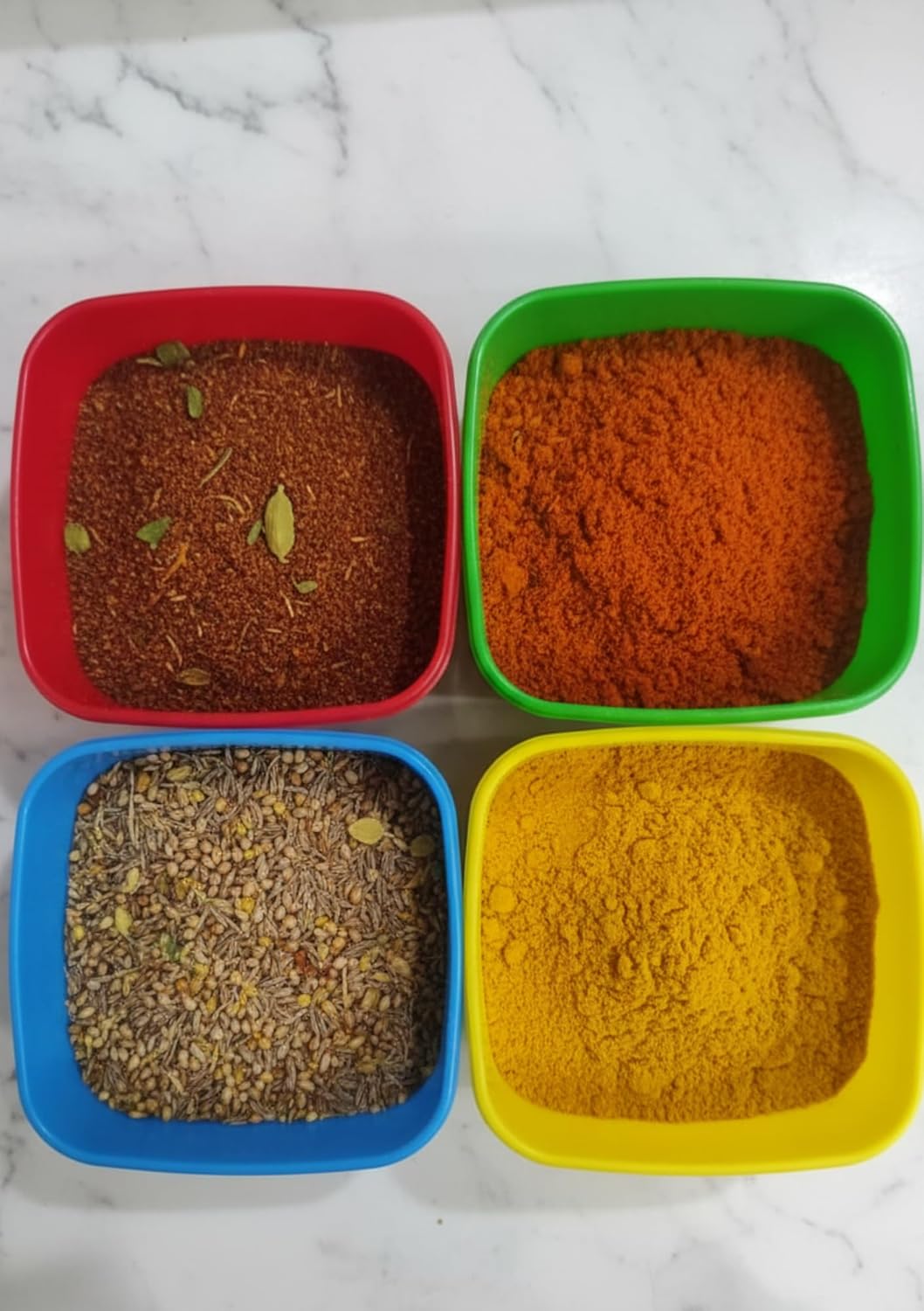 Plastic Food Storage Containers Set, Multicolor (Green, Blue, Yellow, Red), Square Shape, 4 Pieces